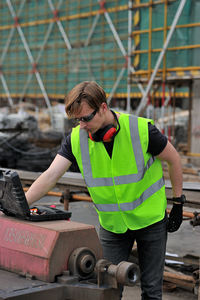 Chaleco <span class=keywords><strong>reflector</strong></span> de seguridad de alta visibilidad Reflectante EN 20471 Chaleco de ingeniero Hi Vis Día y Noche Clase 2 Chaleco reflectante - Product Image 3