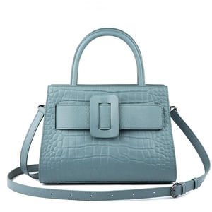 Sac à bandoulière en cuir véritable à motif crocodile, sac à bandoulière pour femme, sac à main élégant et polyvalent pour les trajets quotidiens - Product Image 2