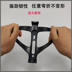 Porte-bidon universel pour vélo, en matériau PC, durable, pour vélos de route et de montagne, options de couleurs rouge et noir - Product Image 4