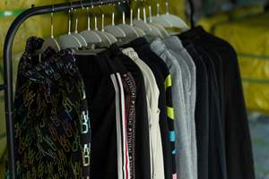 WS027-2高品質セカンドハンドレディーススウェットパンツトップグレード低価格夏用卸売りベールス古着 - Product Image 5