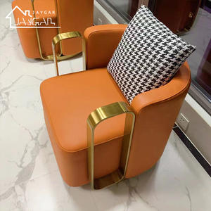 Chaises pivotantes confortables de style italien pour chambre d'hôtel, <span class=keywords><strong>petit</strong></span> <span class=keywords><strong>fauteuil</strong></span> pour chambre à coucher, canapé simple, chaises de café modernes en velours - Product Image 3