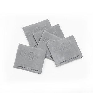 Étiquette tissée en coton avec logo personnalisé en relief, étiquette de marque en tissu imprimée OEM, étiquette d'instructions d'entretien des vêtements, étiquette de taille - Product Image 2