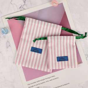 Vente en gros de sacs à cordon en coton 100% 6 x 8, sacs à cordon - Product Image 1