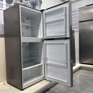 Frigorifero Premium a Doppia Porta da 210L <span class=keywords><strong>con</strong></span> Congelatore Superiore e Frigorifero Inferiore, Ideale per Uso Quotidiano <span class=keywords><strong>in</strong></span> Casa e Ufficio - Product Image 1
