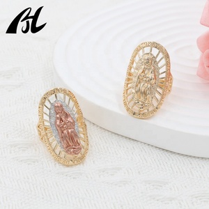 Nouvelle conception de bijoux religieux chrétiens, laiton plaqué or 14 carats, bague cocktail tricolore Vierge de Guadalupe pour femmes - Product Image 3