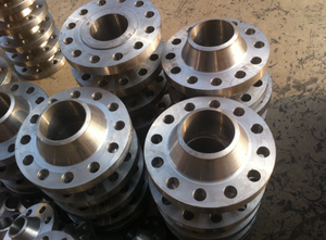 Flange à face surélevée en acier au carbone de qualité sanitaire forgée pour la ligne de transformation des aliments et des boissons Classe 150-2500 Pression - Product Image 3