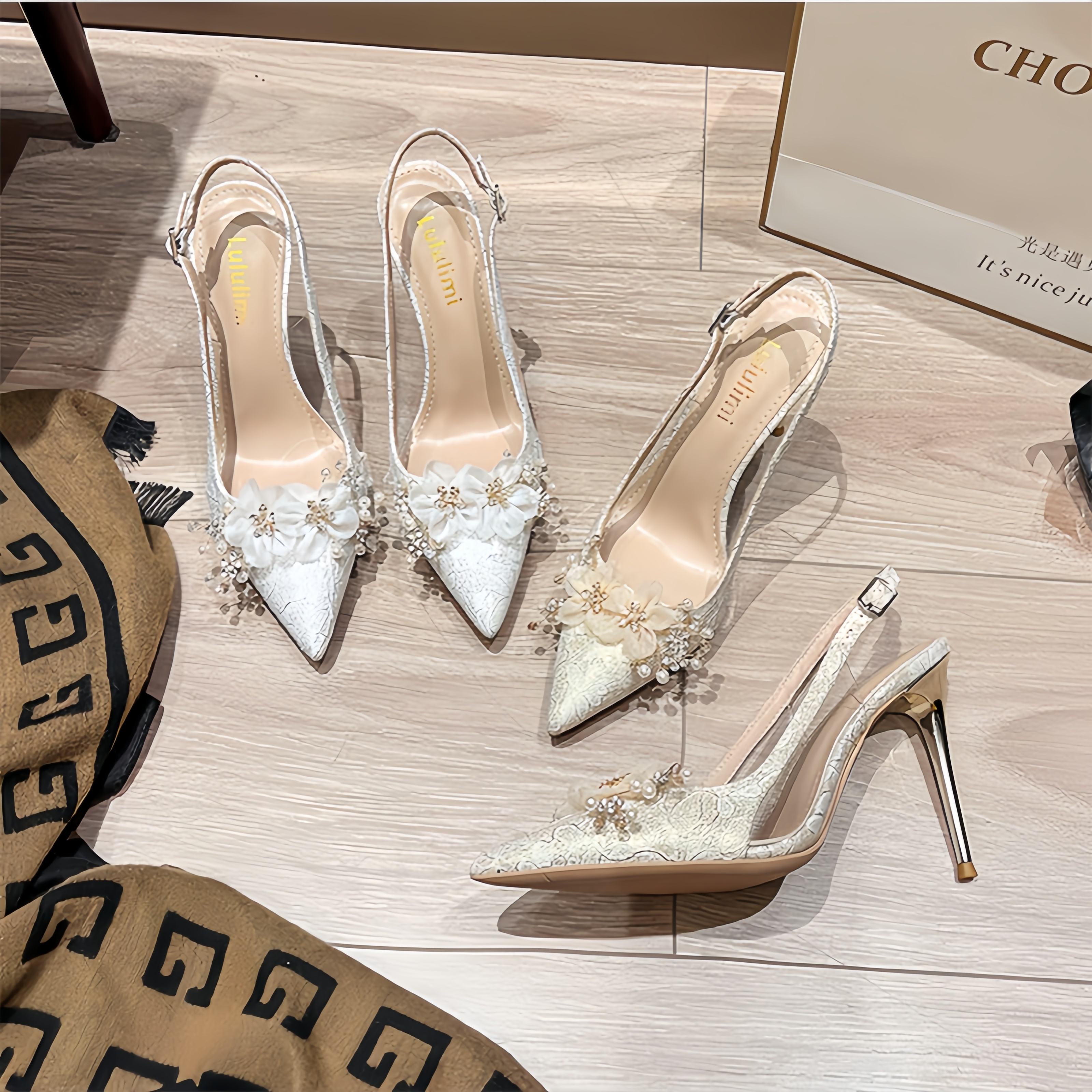 ancient chinese wedding shoes for women Shopping  online｜ilovechina.alibaba.com, image size:3200x3200