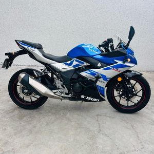 <span class=keywords><strong>Ling</strong></span> Mu GSX250 - Moto Sportiva a Benzina a Due Ruote di Seconda Mano. Finitura Verniciata Originale. Garanzia di Qualità. - Product Image 2