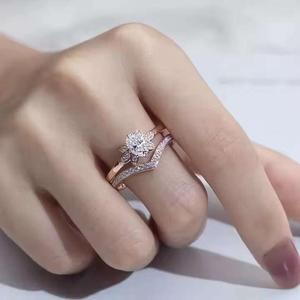 Anillo de Diamante Moissanita de Plata de Ley 925 con Diamante Cultivado en Laboratorio, Joyería Fina de Lujo para Novia - Product Image 1