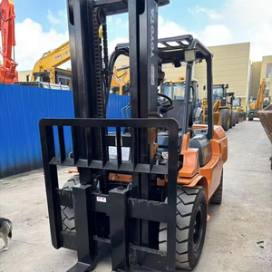 二手丰田电动叉车 FD30 FD50 3吨 5吨 带核心部件 变速箱 电机 轴承 出售 - Product Image 5