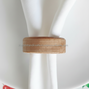 Hermosos anillos de servilleta con cuentas para un elegante estilo de mesa de comedor, configuración de ocasiones especiales y presentaciones de cenas familiares - Product Image 1