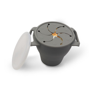Vaso de Silicona Plegable para Bebés, Apto para Alimentos, con Tapa y Pajita - Product Image 3