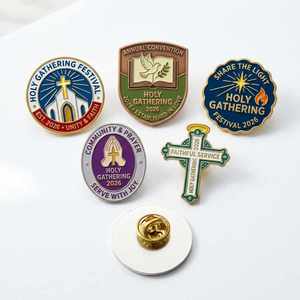 Spilla da Bavero Personalizzata in Lega di Zinco con Finitura Cotta e Motivo Religioso per Eventi Sacri della Congregazione della Chiesa 2026 - Product Image 1