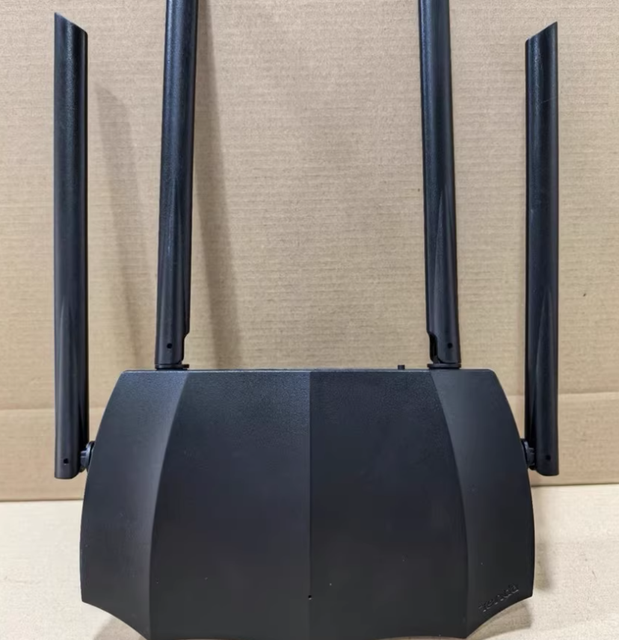 Tenda AC8 AC1200 Dual Band Gigabit WiFi Router 1167Mbps with English UI 4*6dBi Antennas 1000Mbps Ports IPv6 Used