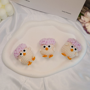 Porte-clés en crochet en coton fait main-Ensemble pendentif poupée tissé pour couple personnalisé 10cm cadeau d'ornement de bricolage pour sac/recrue - Product Image 6