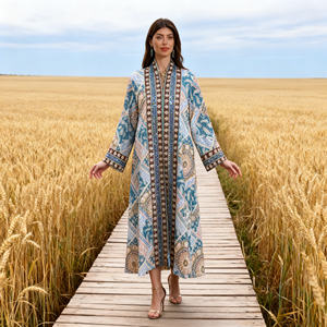 Abaya de luxe personnalisée avec strass thermocollants en polyester, design élégant et tissu de haute qualité pour femmes musulmanes - Product Image 1