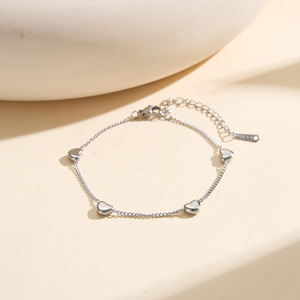สร้อยข้อมือรูปหัวใจเคลือบทอง 18K ประดับเพชรซิคอน สแตนเลส 304 โรแมนติก เหมาะสำหรับผู้หญิง ใช้ในชีวิตประจำวัน หรือเป็นของขวัญ - Product Image 6