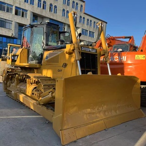 Bulldozer Caterpillar D6G de 16 Toneladas, Motor de 110 kW de Potencia, Capacidad de Empuje de 3.27 m, Japón - Product Image 2