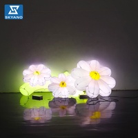Bouquet de fleurs géantes gonflables violettes pour la décoration extérieure des événements, des centres commerciaux et des scènes