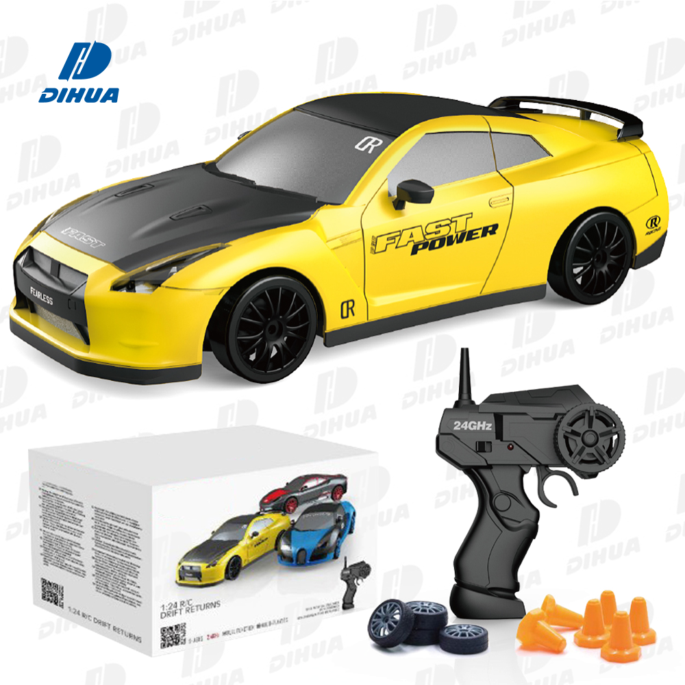 2.4ghz 1:24 RC Car Drift 4WD Remote Control Drift Racing Car with Light 15km/h Race Car with Replaceable Tires and Obstacles