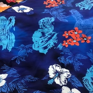 ราคาขายส่ง ผ้าเรยอนพิมพ์ลายดิจิทัลน้ำหนักเบา สำหรับตัดเย็บเสื้อผ้าและชุดเดรส - Product Image 1