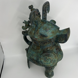 Buho <span class=keywords><strong>Fuhao</strong></span> Zun de la dinastía Shang tardía, recipiente de vino de bronce, artesanía de metal ingeniosamente elaborada, inspirada en el prototipo de búho ritual para sacrificios - Product Image 6