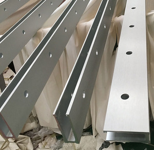 <span class=keywords><strong>Profilé</strong></span> <span class=keywords><strong>en</strong></span> aluminium T5 6063 pour base de balustrade <span class=keywords><strong>en</strong></span> <span class=keywords><strong>U</strong></span>, <span class=keywords><strong>profilé</strong></span> <span class=keywords><strong>en</strong></span> <span class=keywords><strong>U</strong></span> <span class=keywords><strong>en</strong></span> aluminium extrudé anodisé, fabrication <span class=keywords><strong>en</strong></span> usine - Product Image 4