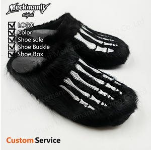 Zapatos de plataforma de felpa bordados personalizados de moda 2024 para hombre, zapatos de felpa casuales para el invierno. - Product Image 2