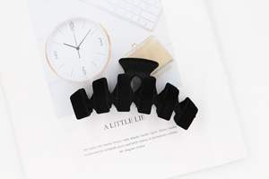 Pinza <span class=keywords><strong>de</strong></span> <span class=keywords><strong>pelo</strong></span> Jumbo personalizada <span class=keywords><strong>de</strong></span> 10,5 cm, pinza <span class=keywords><strong>de</strong></span> <span class=keywords><strong>pelo</strong></span> <span class=keywords><strong>de</strong></span> <span class=keywords><strong>terciopelo</strong></span> <span class=keywords><strong>de</strong></span> invierno con pinzas <span class=keywords><strong>de</strong></span> <span class=keywords><strong>pelo</strong></span> grandes ecológicas <span class=keywords><strong>de</strong></span> buena calidad - Product Image 6