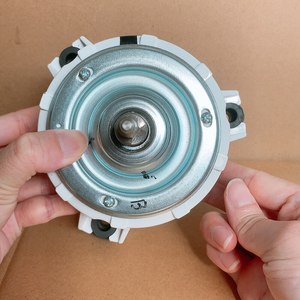 Motor de ventilador 17B42561B-1, 60W, cable de cobre para unidad interior de aire acondicionado Hisense Hitachi - Product Image 2