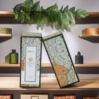Étui à cosmétiques brillant à lèvres pliant rose holographique à paillettes de luxe Boîte d'emballage vide avec logo personnalisé Gaufrage revêtement UV pour éponge