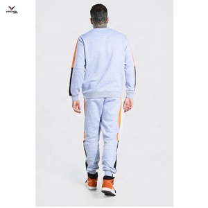 Ensemble de jogging unisexe sur mesure pour l'hiver / Dernier modèle de survêtement personnalisé / Survêtement pour homme avec impression numérique et tissu polaire - Product Image 2