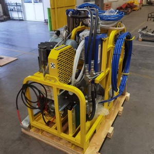 Truck-<b>Mounted</b> Cold <b>Spray</b> Airless Road Marking Machine Street Construction Pavement Marking Paint Core Pump Cold Plastic - Product Image 3