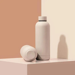 Bottiglia Termica Personalizzata da 500ml 18oz in Acciaio Inox Sottovuoto con Apertura Stretta per Sport all'Aperto - Product Image 6