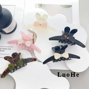 กิ๊บติดผมทรงกระต่ายสไตล์ยุโรปอเมริกันน่ารักหวานๆ ยี่ห้อ QX Kinling  ทำจากเซลลูโลสอะซิเตท ขนาด 11.5 ซม. สำหรับงานปาร์ตี้  รับทำโลโก้ตามสั่ง - Product Image 3