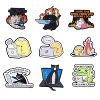 Broche en émail humoristique pour employé de bureau, motifs animaux (chat, canard, grenouille au travail, poussin), thèmes informatiques (ordinateurs, codage), motif animal enflammé, badge de revers pour sac, bijou