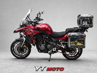 Moto de tourisme d'aventure Benelli TRK502X 500cc à refroidissement par eau pour les longs trajets
