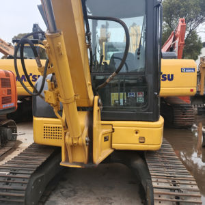 Mini pelle sur chenilles 5 tonnes Komatsu PC55MR Mini pelle utilisée d'origine Komatsu Pc35mr 40mr 50mr caoutchouc en stock - Product Image 1