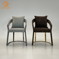 Réplique de meubles italiens importés, chaise de salle à manger en cuir de style nordique luxueux et moderne
