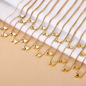 R.GEM. Véritable collier de lettres en forme de cœur plaqué or 18 carats Chaîne de corde en acier inoxydable pour les occasions d'anniversaire - Product Image 4