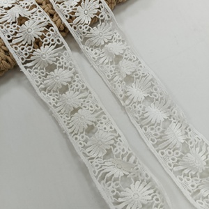 ลูกไม้แต่งขอบ ดีไซน์หรูหรา นุ่มสบาย ปักลายแจ็คการ์ด ผ้าฝ้ายผสมโพลีเอสเตอร์ สำหรับเสื้อผ้า ของขวัญ กระเป๋า ชุดเดรส ของตกแต่งบ้าน - Product Image 3