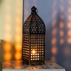Lanterne décorative atmosphérique en <span class=keywords><strong>fer</strong></span> <span class=keywords><strong>forgé</strong></span> marocain, style vintage ajouré, faite à la main, prête à l'emploi et étiquetée pour l'expédition - Product Image 2