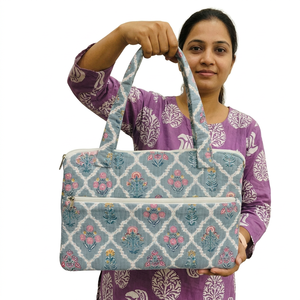 Mochila para Portátil de Algodón Acolchado Hecha a Mano con Asas de Tela, Funda Acolchada Ligera para Uso Diario, Regalo para Mujeres, Viajes y Oficina - Product Image 5