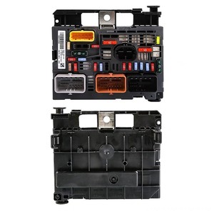 Caja de Fusibles Peugeot 308 Citroen C4 9807028780 Servo del Motor BSM R04 R05 R20 - Product Image 1
