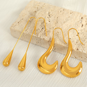 ต่างหูแฟชั่นทรงหยดน้ำ ประดับมุกเทียม สำหรับผู้หญิง งานปาร์ตี้ ดีไซน์ทรงหยดน้ำยาว สีทอง - Product Image 3