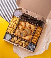 Boîte à hamburger personnalisée boîte de nourriture poisson et frites avec insertion boîte de poulet frit en papier kraft à emporter