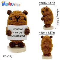 Poupée Amigurumi Capybara Positive au Crochet Fait Main avec Carte Inspirante, Jouet Tricoté d'Appui Émotionnel, Compagnon de Bureau Amusant
