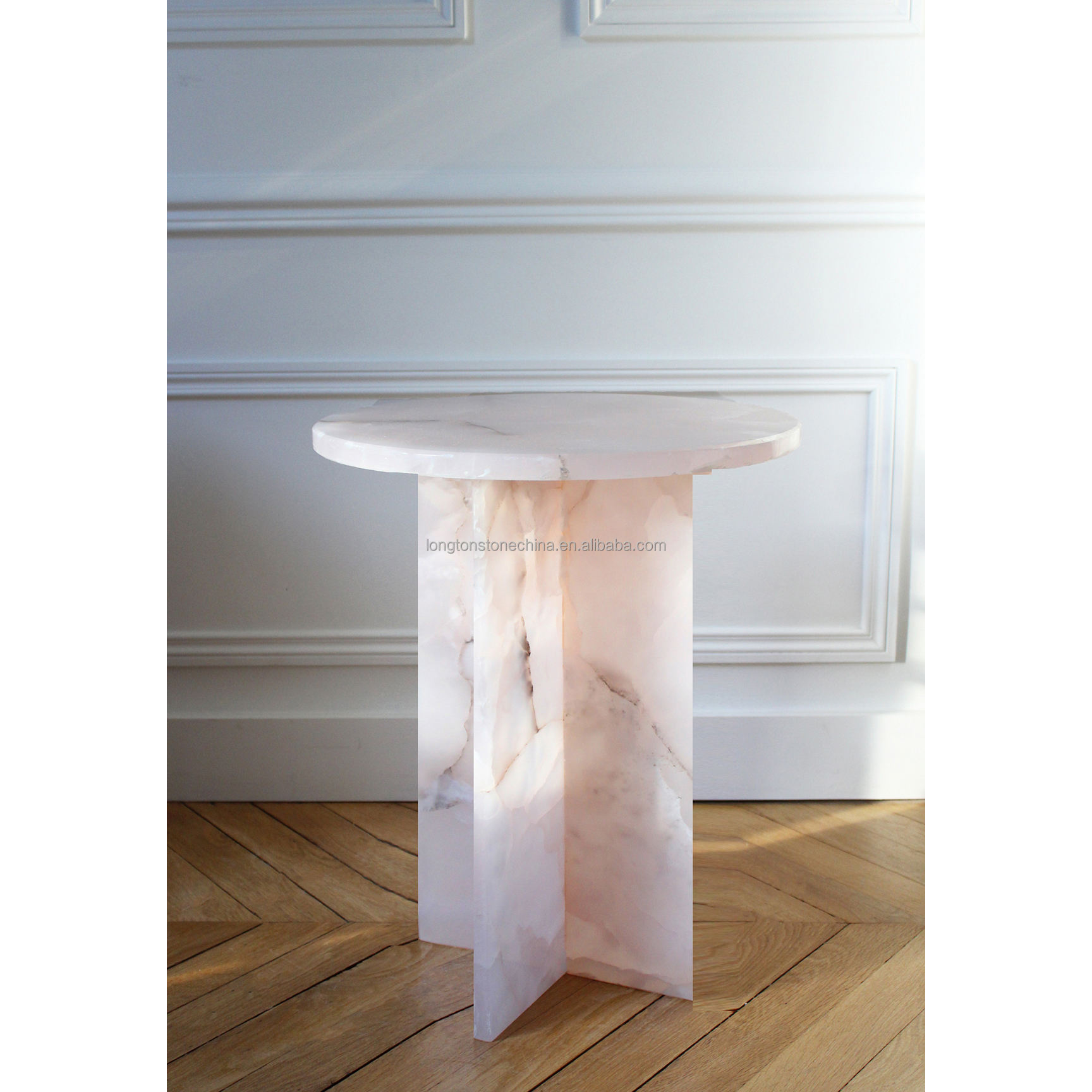 โอนิกซ์สีชมพู