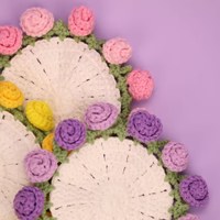 Sous-verre rond en fil de laine fait main, motif bouquet de roses au crochet, cadeau créatif et pratique, artisanat textile