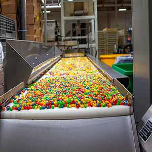 สายพานลำเลียงขนมปังบิสกิต PVC สีขาว รูปทรงเพชร สำหรับเครื่องทำแปรงและสายการผลิตขนม - Product Image 2